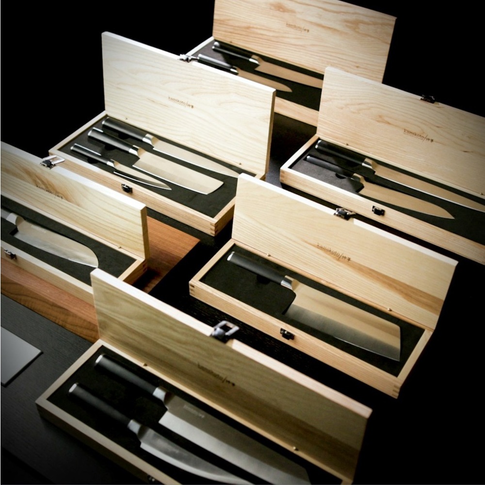 Kamikoto - The Complete Collection - 16 Knives TOTAL!